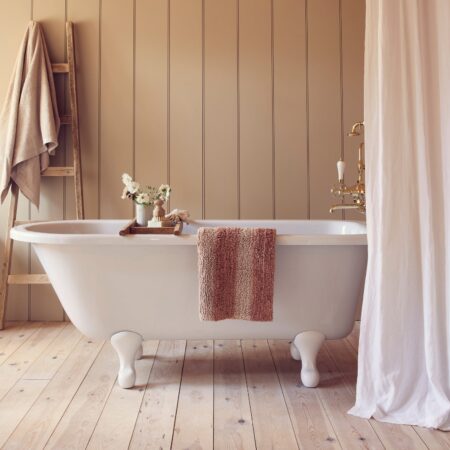 Kalono Cotton Bath Mat – Sand Shell Pembroke Stripe